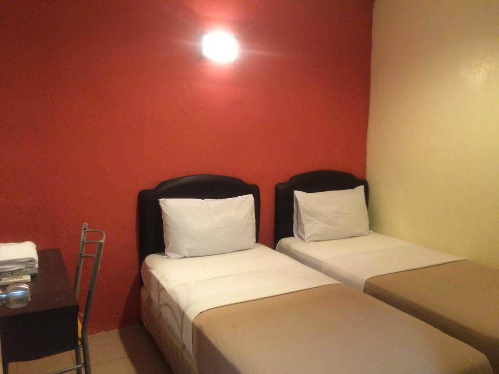 City Star Hotel Kulai Exterior foto